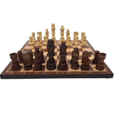 Klassisches Holzschach 27 x 27 cm mit personalisierter Gravur