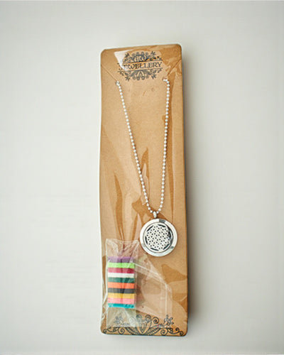 AromaTree Harmony – Aromatherapie-Halskette Baum des Lebens 25 mm