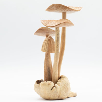 Handgeschnitzte Waldpilze - Set mit 4 großen Pilzen aus Naturholz, ideales Geschenk - Höhe 14 cm, einzigartiger rustikaler Stil, perfekt für die Innendekoration