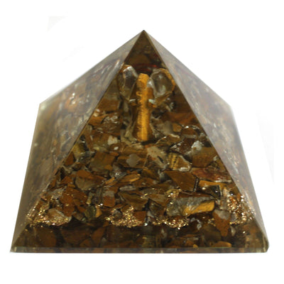 Magische Orgonit-Pyramide 70 mm - Engel mit esoterischen Objekten, grünlichem Inneren und handgefertigter Ausführung