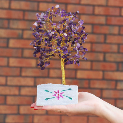 Amethyst-Kristallbaum mit 320 Steinen