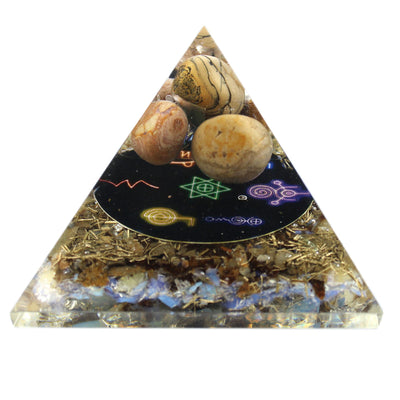 Orgonit-Pyramide Midnight Reiki