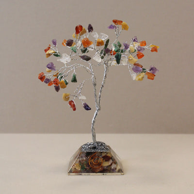 Magischer Steinbaum mit Orgonit-Basis