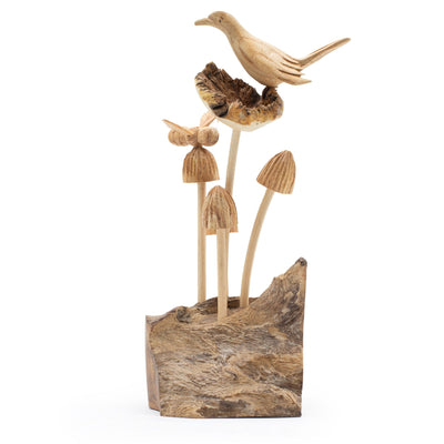 Skulptur aus Parasite-Holz
