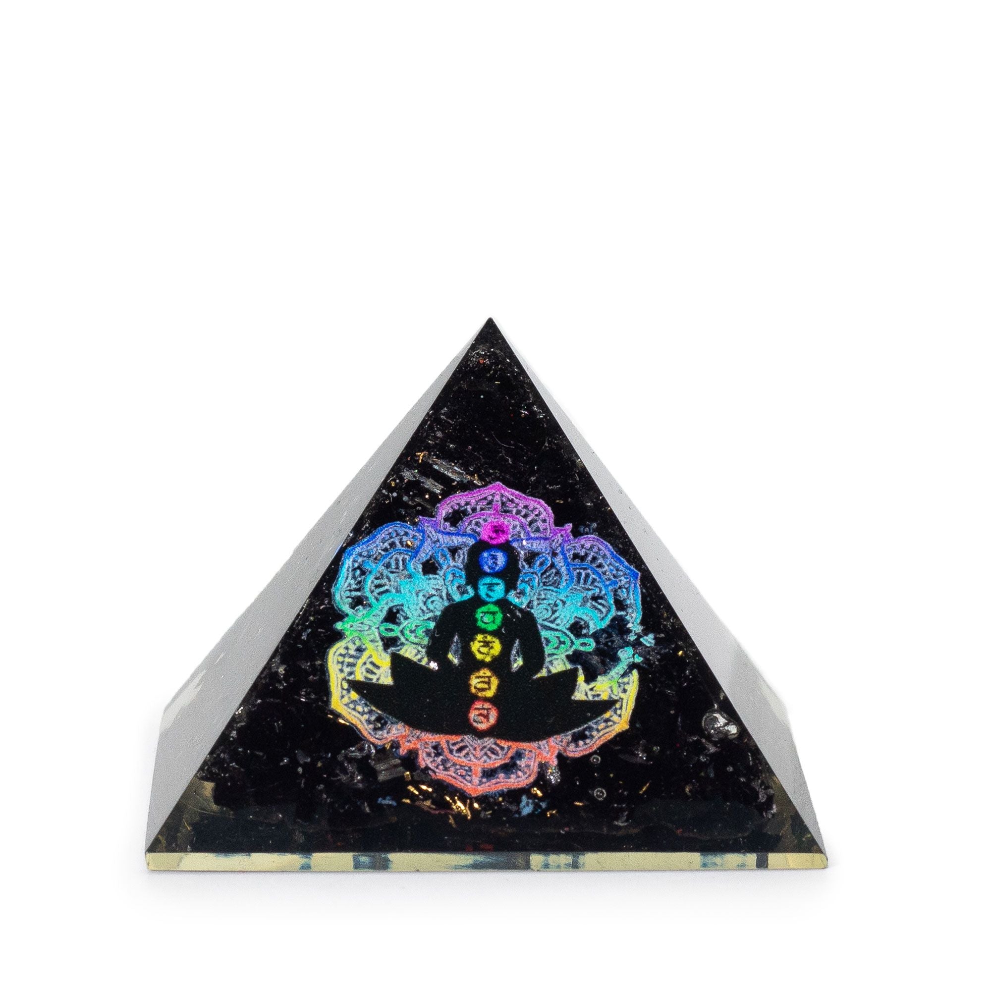 Kleine Orgonit-Pyramide aus schwarzem Turmalin 5.5x4.5cm mit Buddha-Chakren-Motiv