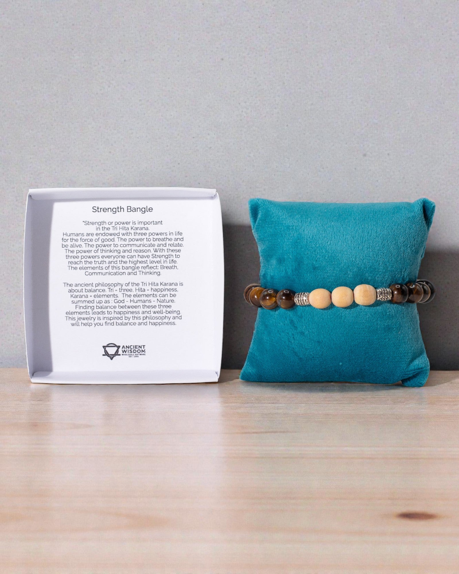 TriHita Power Earth – Armband für Stärke und Stabilität aus Bali