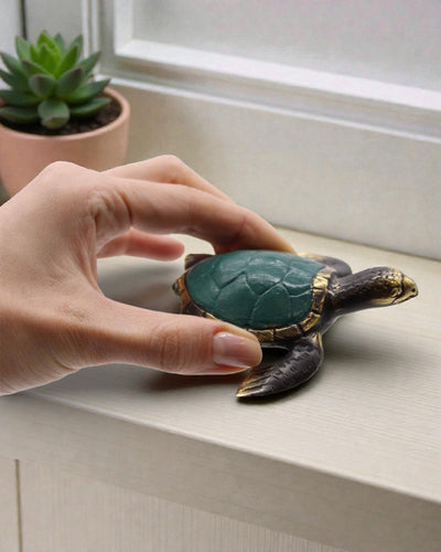 Trio der Meeres-Harmonie – Handgefertigtes Set aus 3 Messingschildkröten