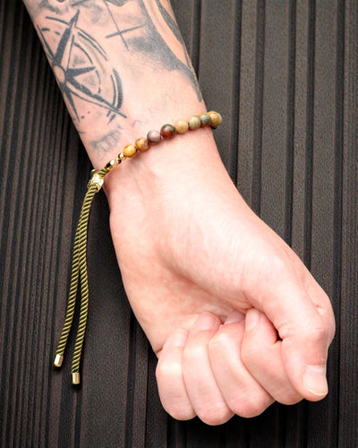 Moss Aura – Armband mit Picasso-Jaspis und 18K Gold an grüner Kordel