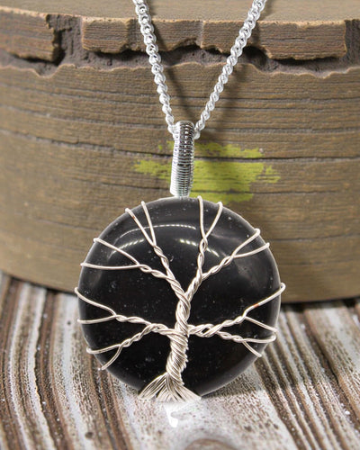 Baum des Schutzes – Halskette mit schwarzem Onyx und Baum des Lebens