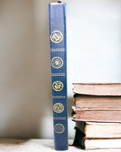 Klassisches Notizbuch mit festem Einband und Strickmotiv - Marineblau. Gravur möglich