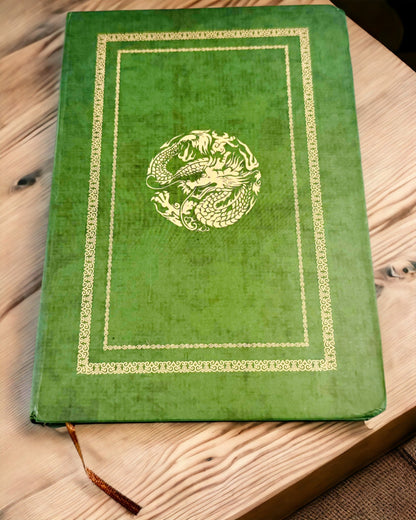 Grünes Ziernotizbuch mit Drachenmotiv - Fantasy-Inspirationen, mit Gravur