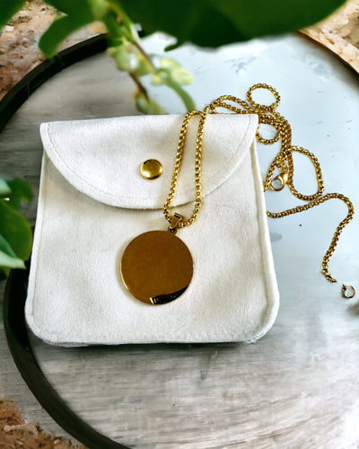 Anhänger "Urban Elegance" – Runder Medaillon aus Edelstahl in Zwei Farben mit Personalisierungsmöglichkeit