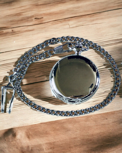 Klassische mechanische Taschenuhr mit Doppeldeckel, manuell, silberfarben