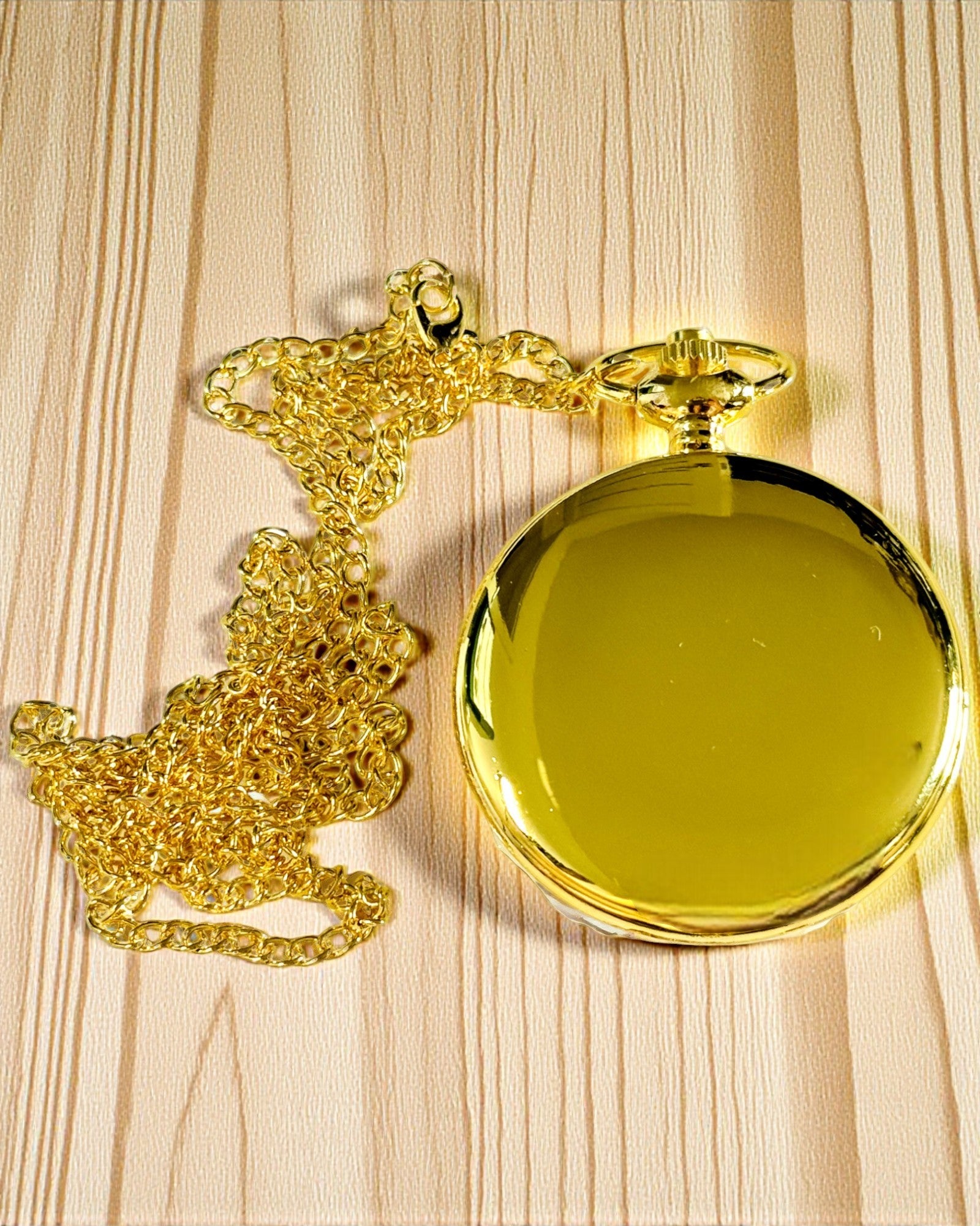 Goldfarbene Vintage-Taschenuhr mit Gravurmöglichkeit