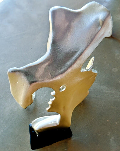 Figur "Eleganz in Stein" Farbe Silber - Dekorativ mit Gravuroption, 2 Größen zur Auswahl