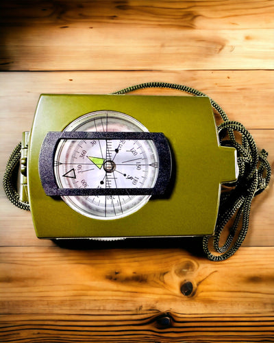 Professioneller Inklinometer-Kompass K4580 - Wasserdicht, Multifunktional, für Geländeeinsätze