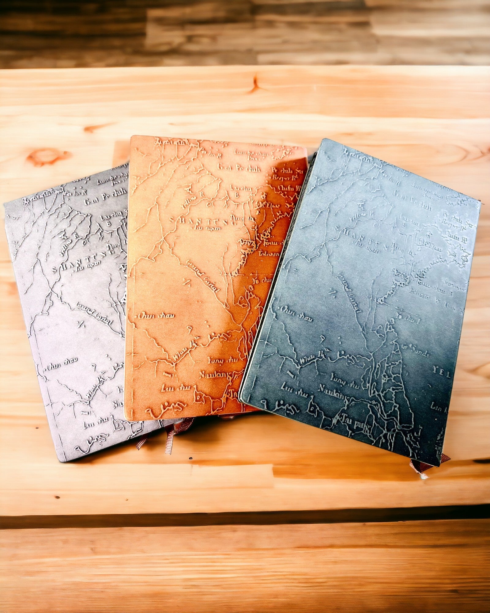 Notizbücher mit Segelmotiv „Nautica“ mit Personalisierungsoption durch Gravur, als Geschenk