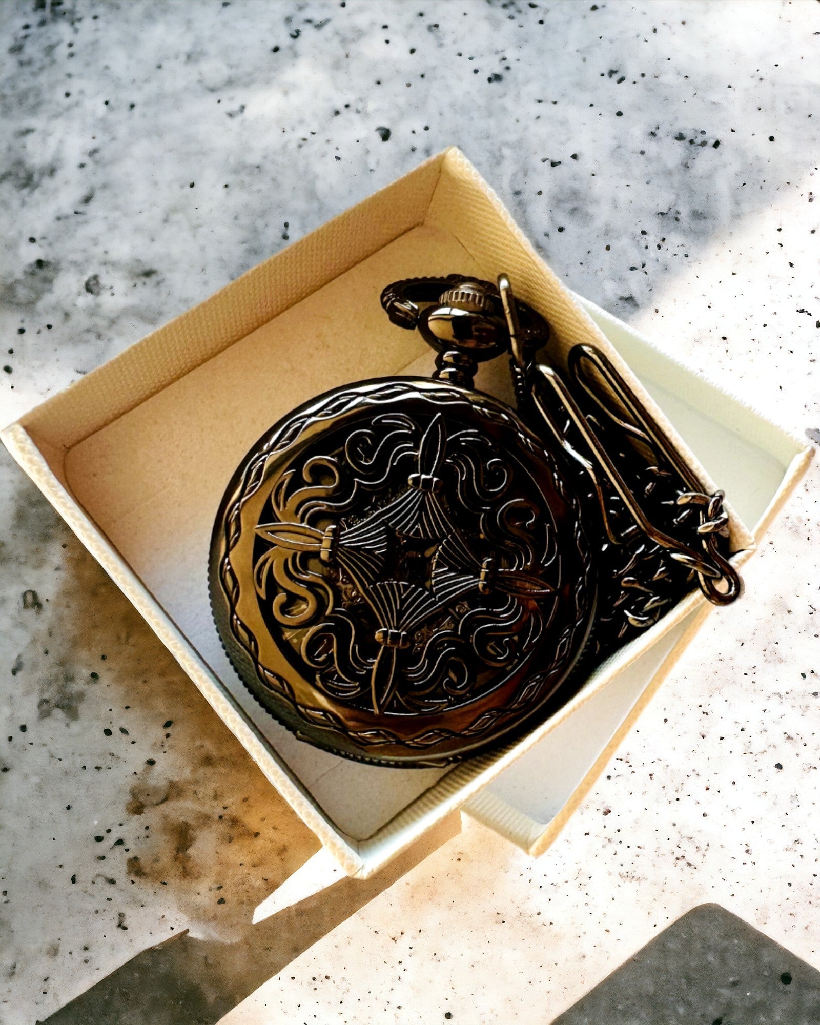 Taschenuhr "Zeit der Meister" - Premium Edition mit Gravurmöglichkeit