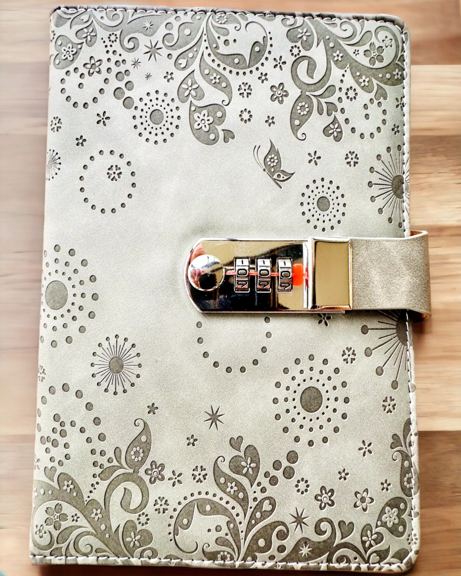 Exklusives Notizbuch, PU-Leder, A5 mit Zahlenschloss - "Secret Journal", Personalisierung mit Gravur