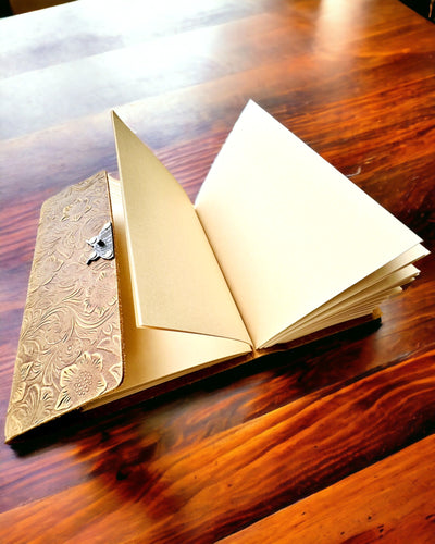 Luxuriöses Retro-Notizbuch mit Ledereinband - "Vintage Elegance", 480 Seiten, personalisierbar mit Gravur