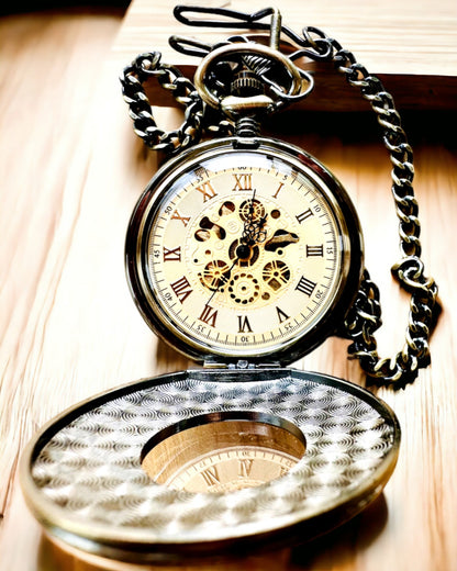 Taschenuhr "Retro Elegance", Personalisierung mit Gravur möglich