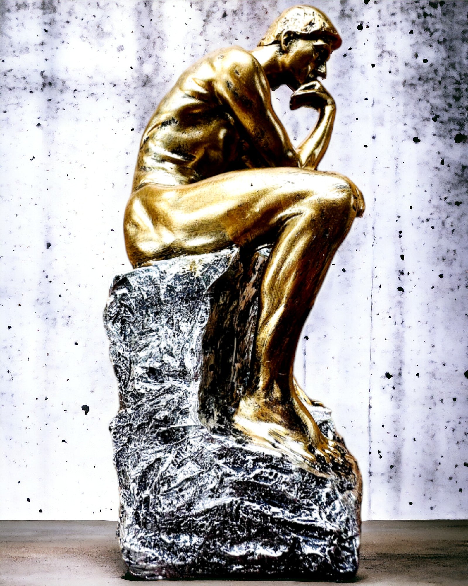 Złoty Myśliciel - Figur aus Harz, Personalisierung mit Gravur