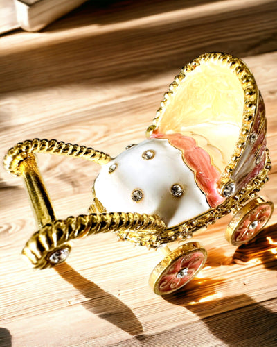 Kleiner Märchenwagen für Schmuck, Schätze - Königliche Eleganz, Personalisierung mit Gravur