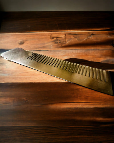 GroomMaster - Eleganter Metallkamm mit Gravur, personalisierte Gravur
