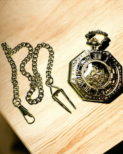 Exklusive Taschenuhr im Steampunk-Stil mit sichtbarem Uhrwerk auf dem Zifferblatt - Klassische Eleganz
