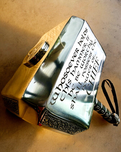 Thors Hammer "Chief" - Handgefertigter Handwerkshammer, Personalisierung mit Gravur als Geschenk