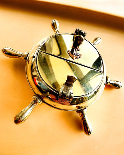 Messing-Kapitäns-Aschenbecher - Option zur Personalisierung als Geschenk mit Gravur, handgefertigt