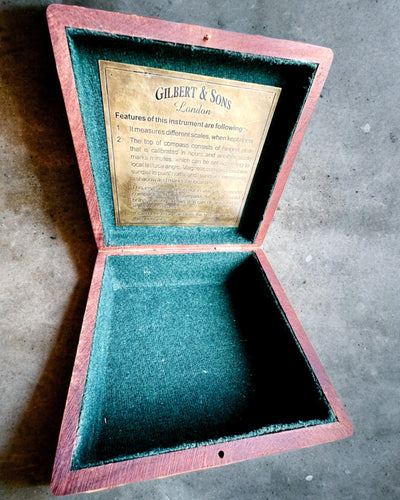 Große Holzkiste für Kompass "Gilbert & Sons" mit Gravurmöglichkeit