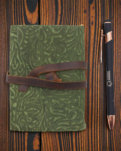 Green Maze Retro – Leder-Notizbuch mit gealterten Seiten 12,7 × 8,9 cm