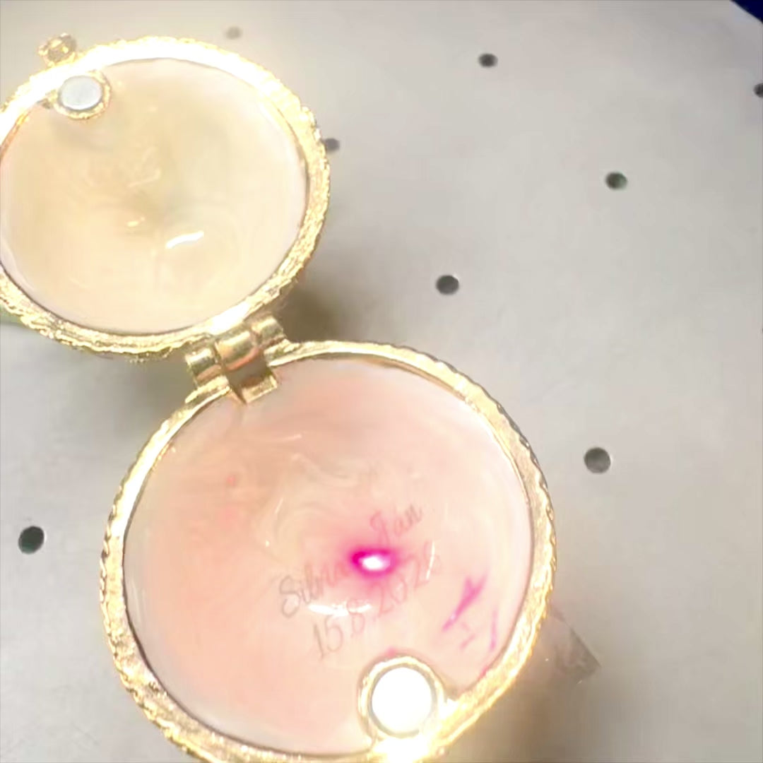 Exklusive Fabergé-Ei Schmuckschatulle aus Metall mit Kristallen in Weiß-Gold mit Gravur-Personalisierung  