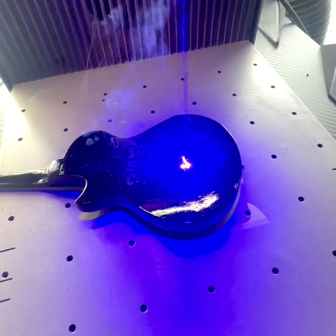 Mini-Gitarre Metallica James Hetfield