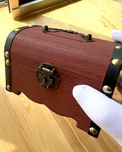 Magische Schatztruhe - Spardose, Personalisierung mit Gravur