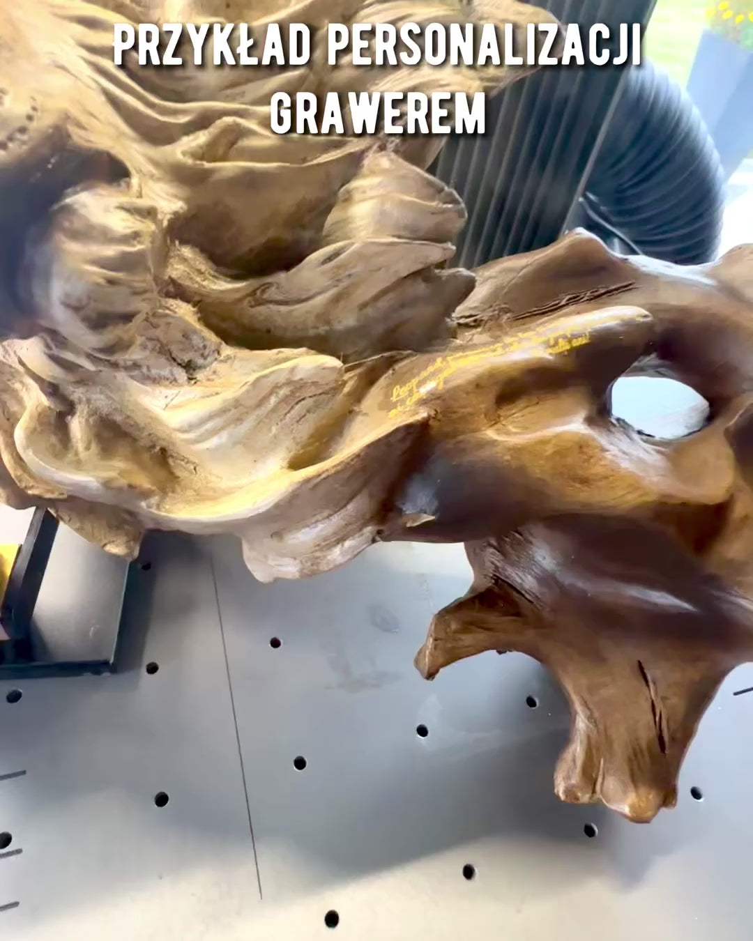 "Wilczy Duch" – Dekorative Figur mit der Möglichkeit zur Personalisierung durch Gravur, als Geschenk