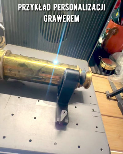 Königliches Fernrohr „Voyager 1818“ – Exklusiv, Messing, 83 cm, handgefertigt, Etui aus echtem Leder – Sammleredition, Personalisierung mit Gravur als Geschenk