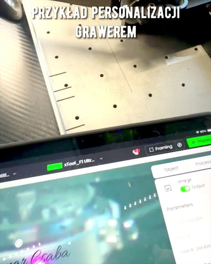 Survival-Uhr „Explorer 4in1“, Möglichkeit zur Personalisierung mit Gravur als Geschenk