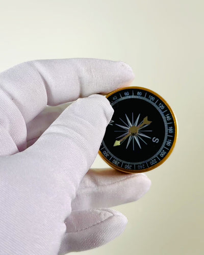 Kompakter Navigationskompass mit Metallfinish – Ein Muss für jeden Reisenden, mit Gravur