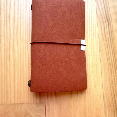 Leder-Reisetagebuch mit personalisierter Gravur  