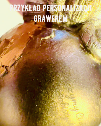 Statuette der Göttin der Gerechtigkeit – Künstlerische Dekoration für das Regal, Kunsthandwerk aus Harz, Personalisierung mit Gravur