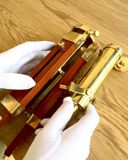 Himmelsfernrohr auf Holzständer 41 cm, Möglichkeit der Personalisierung mit Gravur als Geschenk
