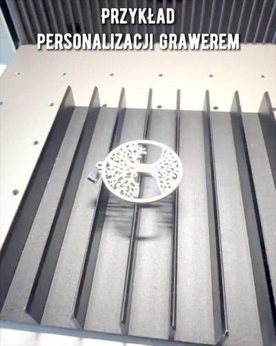 Halskette "Baum des Lebens" aus Edelstahl - Personalisierung mit Gravur, 2 Farbvarianten