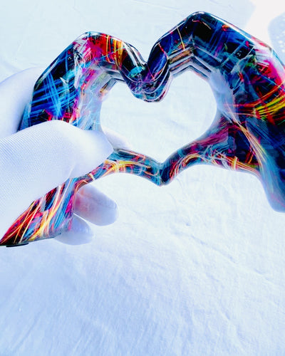 Kalejdoskop Herz – Handgefertigter Schmuck aus Harz mit Gravurmöglichkeit