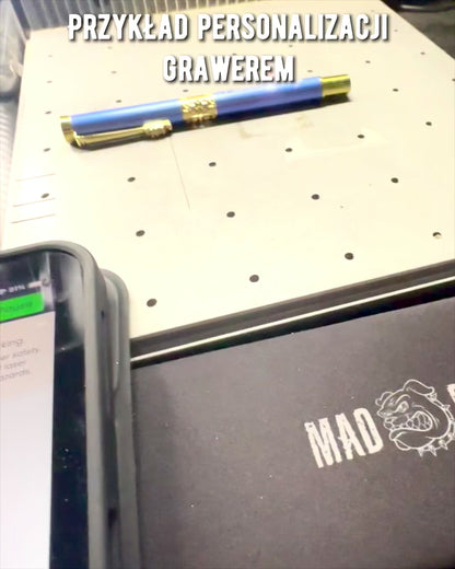 Eleganter Drachenkugelschreiber, 3 Farbvarianten, Möglichkeit zur Personalisierung mit Gravur als Geschenk